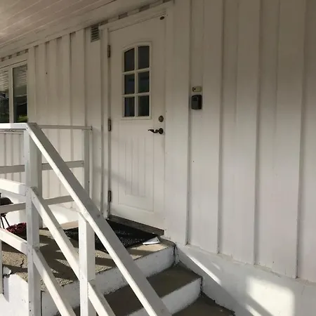 דירה Two Bedroom
