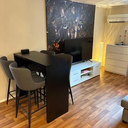 Appartamento Two Bedroom *